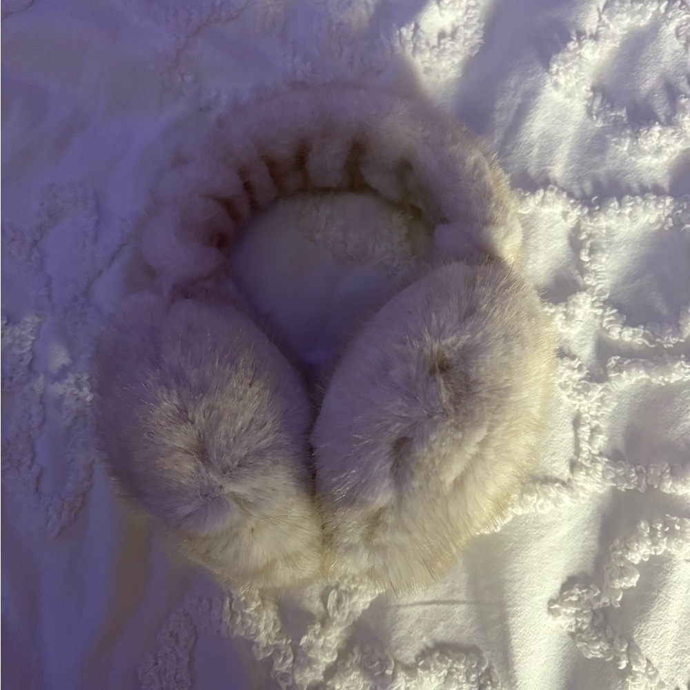 Fluffy Cream Earmuffs